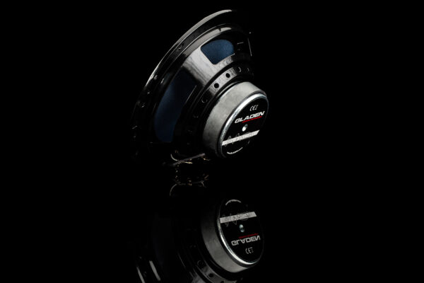 Alpha 165 - Image 6