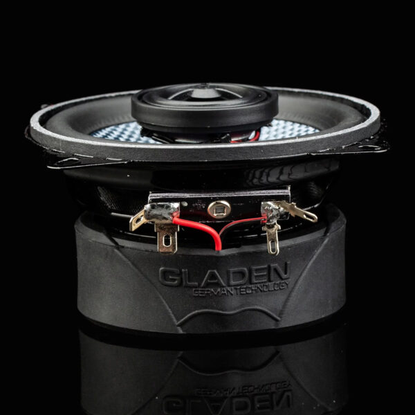 RC 100 - Image 3